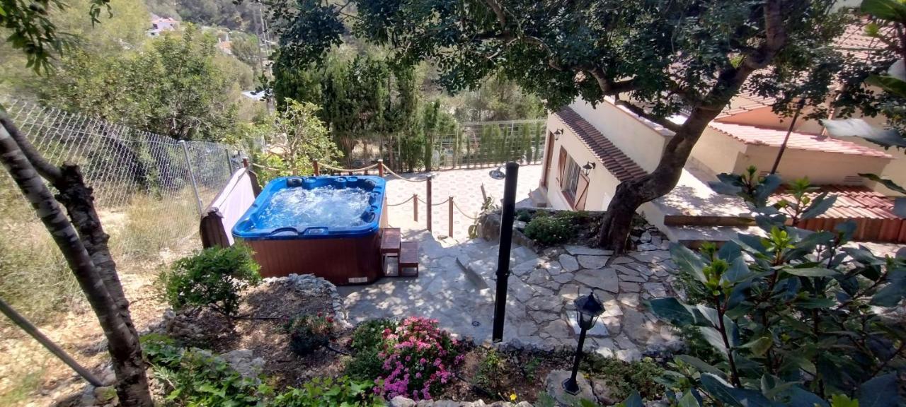Villa Silom House Sant Pere De Ribes Exterior foto