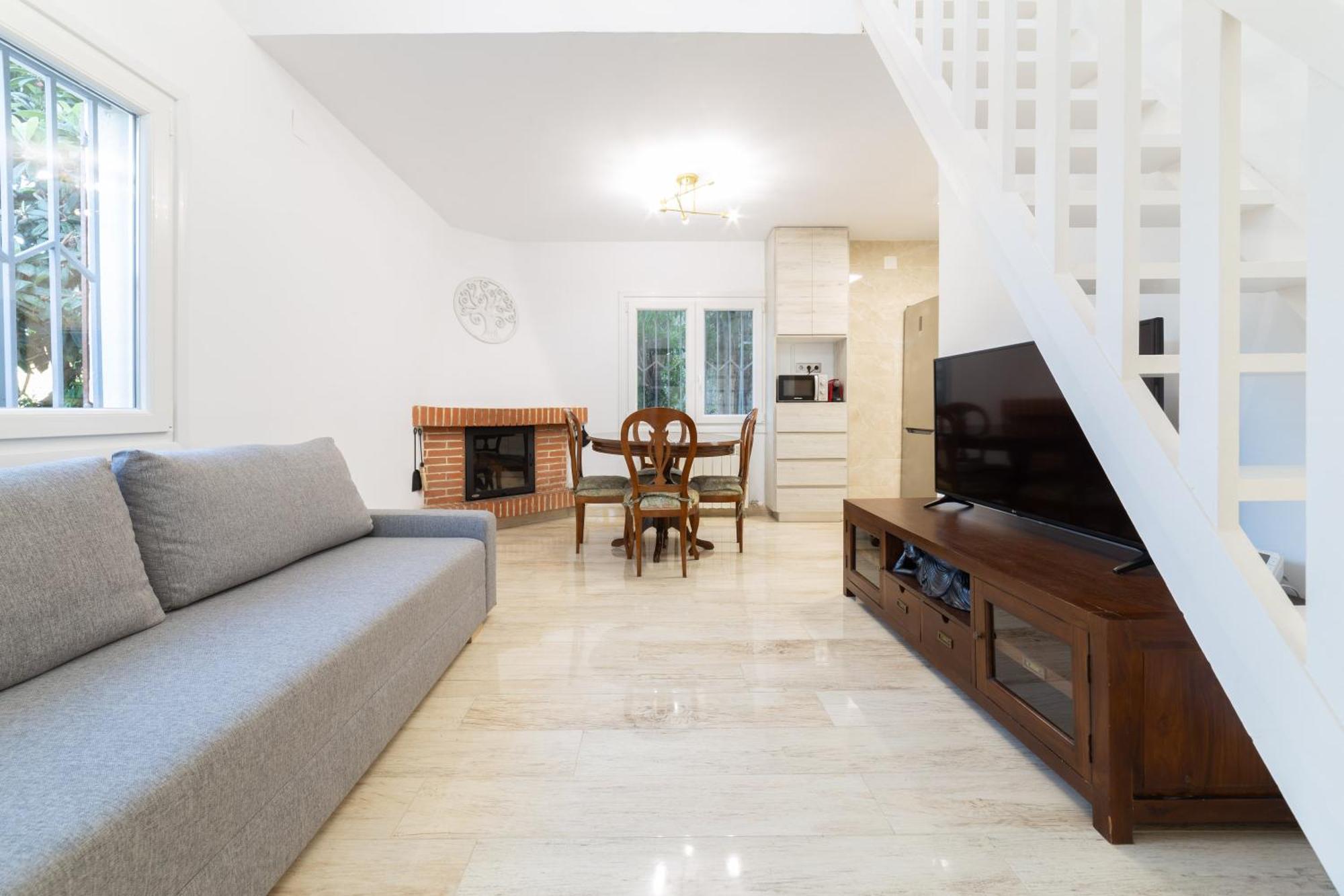 Villa Silom House Sant Pere De Ribes Exterior foto